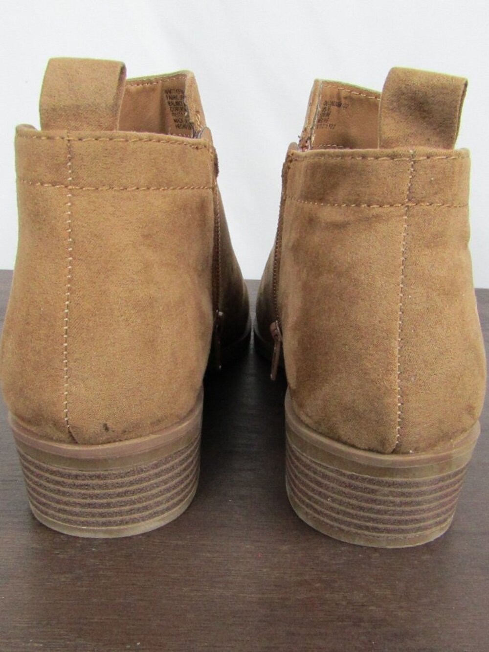 Time and Tru Women's Faux Suede Ankle Boots | 7.5 - Picture 6 of 7
